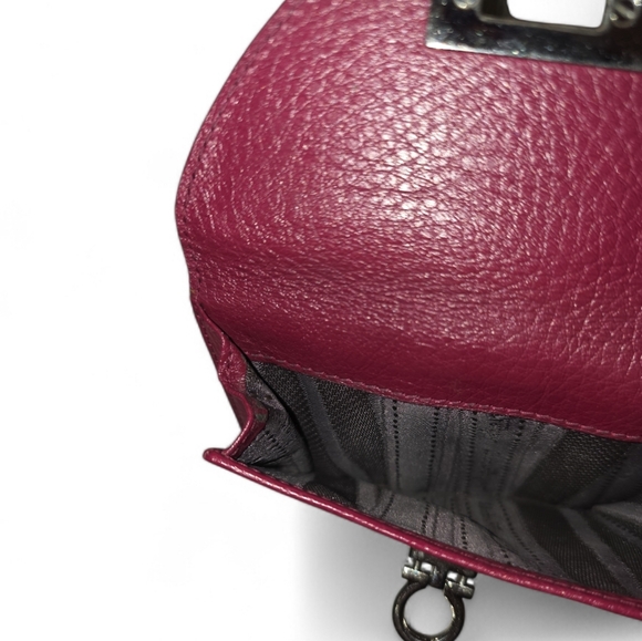 SALVATORE FERRAGAMO Burgundy Leather Ganchini Bifold Compact Wallet - Picture 7 of 16